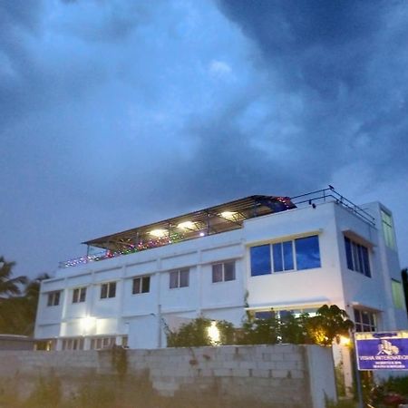 Visha Park International Hotel Tirupporur Exterior photo