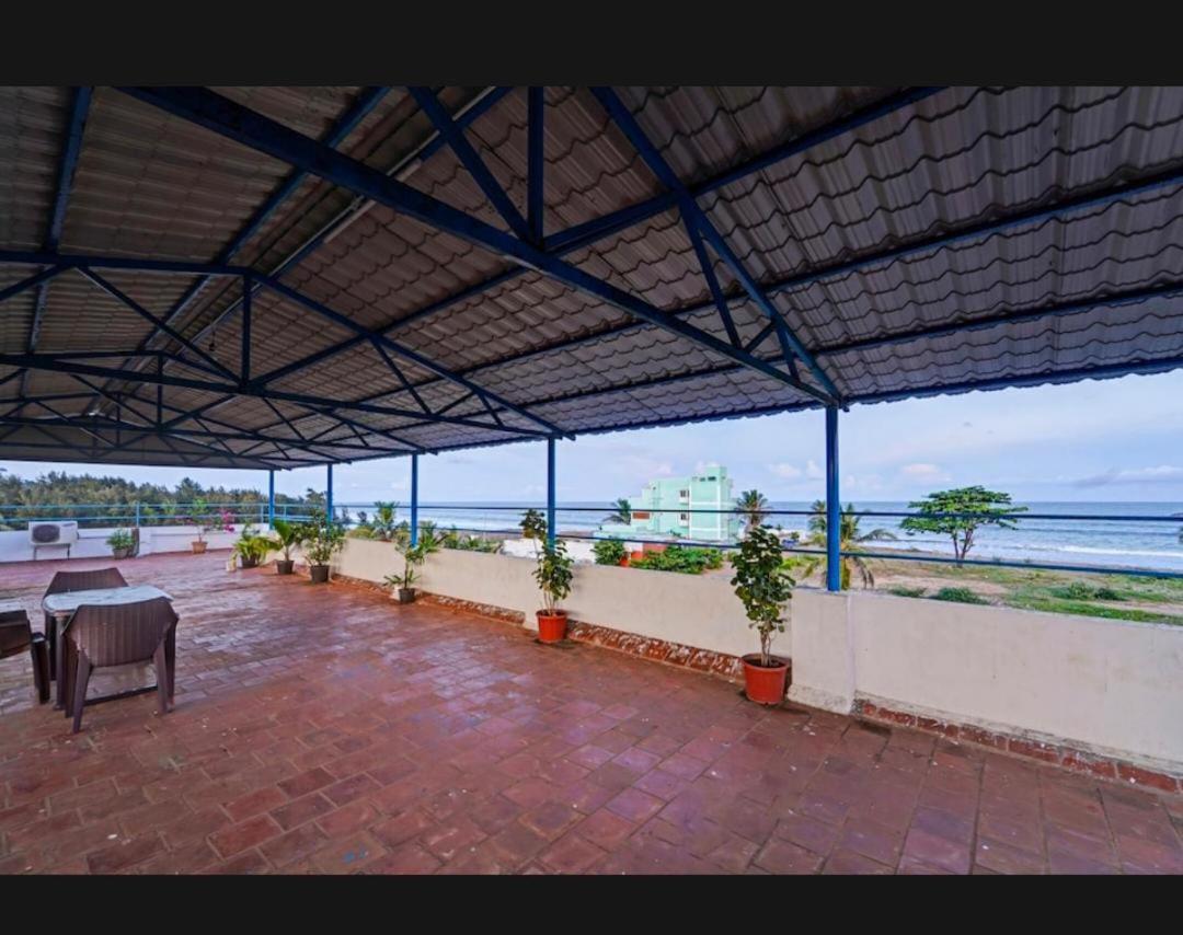 Visha Park International Hotel Tirupporur Exterior photo